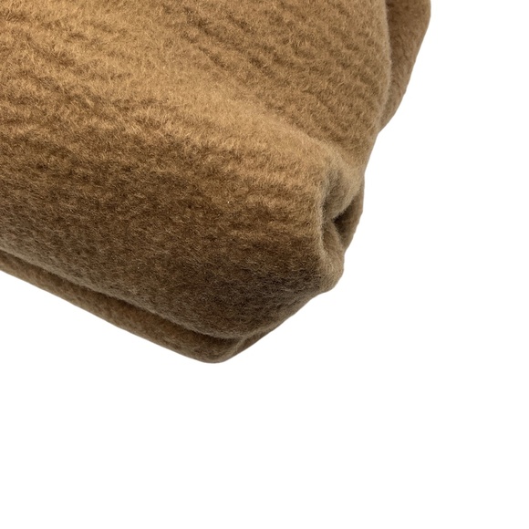THE ROW CAMEL LARGE GLOVE CASHMERE CLUTCH BAG - Picture 7 of 11